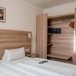 Aparthotel Deutschmeister 3*