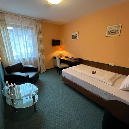 Deutschmeister Aparthotel 3*
