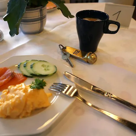 Apartmanhotel Deutschmeister 3*