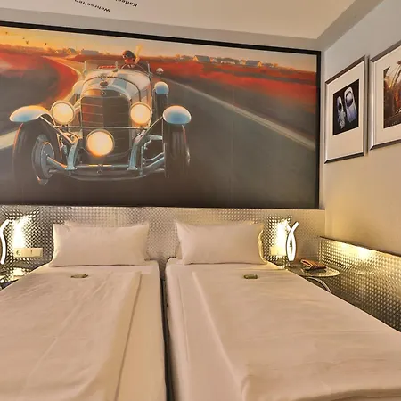 Aparthotel Deutschmeister 3*