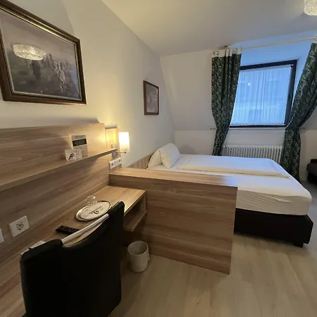 Deutschmeister 公寓式酒店 3*