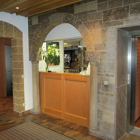 Deutschmeister Aparthotel 3*
