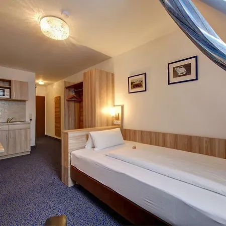 Deutschmeister 3* 巴特梅根特海姆